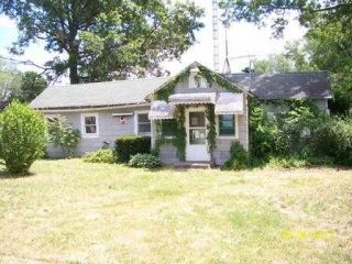 Foreclosed Home - 119 CHERRY DR, 46574