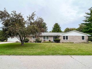 Foreclosed Home - 1078 WALKERTON TRL, 46574