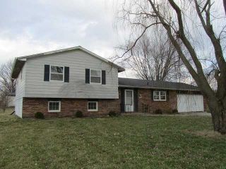 Foreclosed Home - 3894 W OLD ROAD 30, 46580