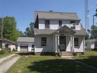 Foreclosed Home - 2233 E HENDRICKS ST, 46580