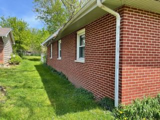 Foreclosed Home - 3876 W OLD ROAD 30, 46580