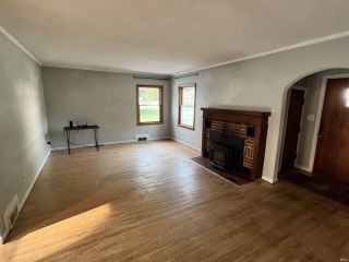 Foreclosed Home - 421 S UNION ST, 46580