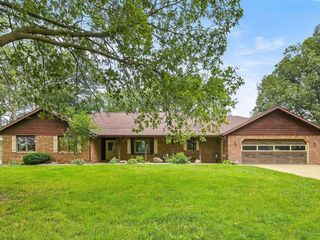 Foreclosed Home - 5133 S PACKERTON RD, 46580