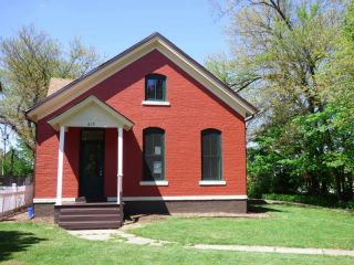 Foreclosed Home - 615 W LASALLE AVE, 46601