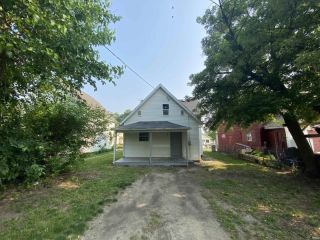 Foreclosed Home - 924 E DAYTON ST, 46613
