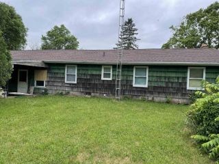 Foreclosed Home - 61456 OAK RD, 46614