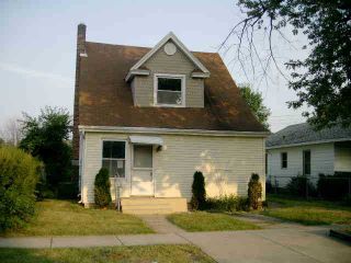 Foreclosed Home - 915 EMERSON AVE, 46615