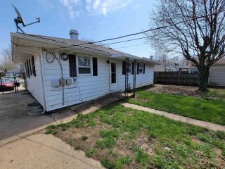 Foreclosed Home - 1509 RYER ST, 46628