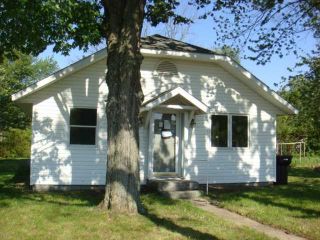 Foreclosed Home - List 100303738