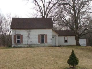 Foreclosed Home - 7925 E 100 N, 46702