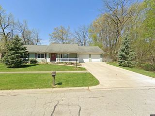 Foreclosed Home - 1002 S WEST ST, 46703
