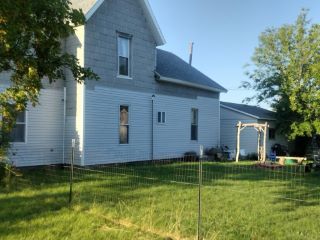 Foreclosed Home - 211 N GRAND AVE, 46705