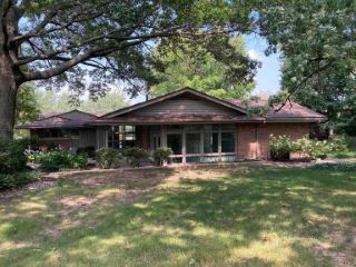 Foreclosed Home - 1110 RIVERVIEW DR, 46714