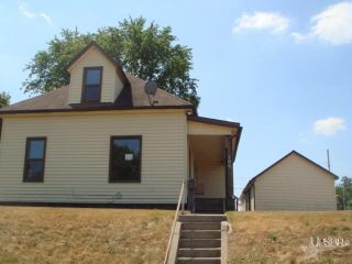 Foreclosed Home - 106 E HANNA ST, 46725