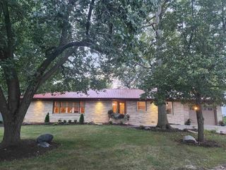 Foreclosed Home - 132 PORTER VIS, 46733