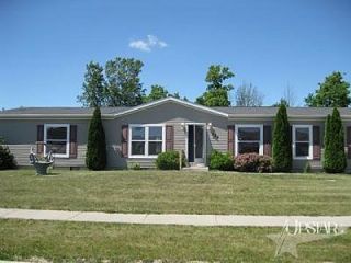 Foreclosed Home - 204 STATION HOUSE PASS, 46738