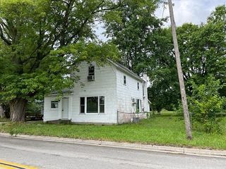 Foreclosed Home - 900 S BROADWAY ST, 46750