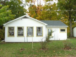 Foreclosed Home - 2140 W LONG LAKE RD, 46779