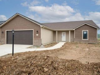 Foreclosed Home - 520 GOLDFINCH RUN, 46783