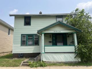 Foreclosed Home - 1123 MONROE ST, 46802