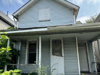 Foreclosed Home - 2431 LAFAYETTE ST, 46803