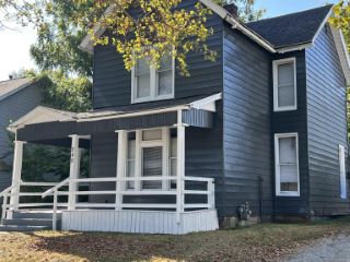 Foreclosed Home - 240 E BUTLER ST, 46803