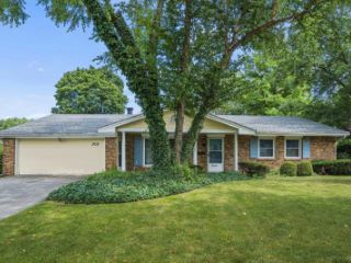 Foreclosed Home - 2928 ROSCOMMON DR, 46805