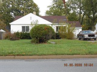 Foreclosed Home - 4615 S ANTHONY BLVD, 46806