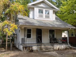 Foreclosed Home - 910 NUTTMAN AVE, 46807