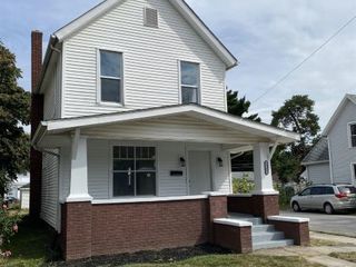 Foreclosed Home - 1302 SAINT MARYS AVE, 46808