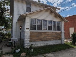 Foreclosed Home - 809 SPRING ST, 46808