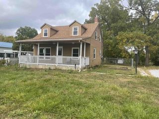 Foreclosed Home - 1826 CREMER AVE, 46818