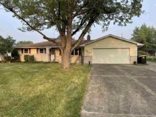 Foreclosed Home - 7230 PENROSE DR, 46835