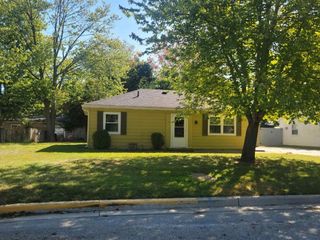 Foreclosed Home - 302 WICKERSHAM DR W, 46901