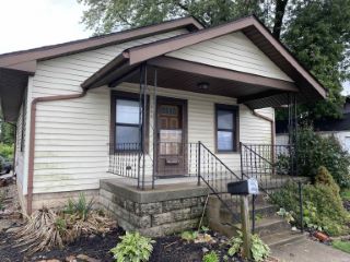 Foreclosed Home - 913 W MARKLAND AVE, 46901