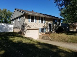 Foreclosed Home - 1404 Maplewood Dr, 46902