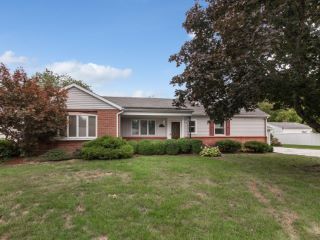 Foreclosed Home - 410 EDGEWATER DR, 46902
