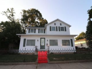 Foreclosed Home - 209 E MONROE ST, 46923