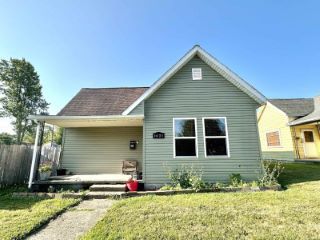 Foreclosed Home - 1621 W NELSON ST, 46952