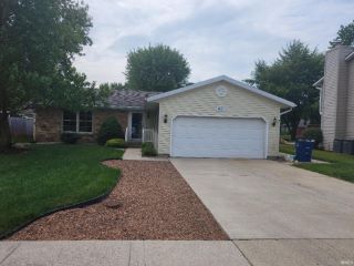 Foreclosed Home - 607 W MANOR DR, 46952