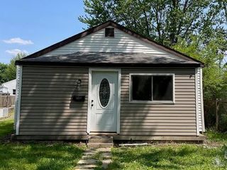 Foreclosed Home - 1604 W 11TH ST, 46953