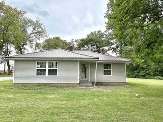 Foreclosed Home - 2502 S CAREY ST, 46953