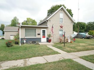Foreclosed Home - 608 W 4TH ST, 46962