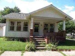 Foreclosed Home - 317 E 10TH ST, 46975