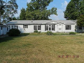 Foreclosed Home - 101 CLAYTON ST, 46975