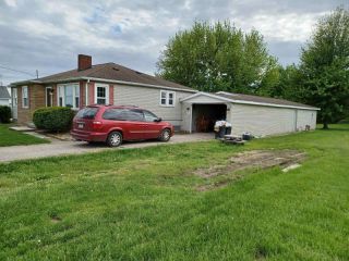 Foreclosed Home - 606 S JEFFERSON ST, 46982