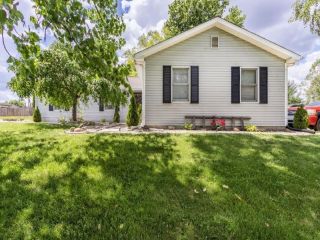Foreclosed Home - 14002 HUBER DR, 47012