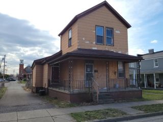 Foreclosed Home - 223 ELM ST, 47025