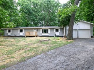 Foreclosed Home - 3463 CUMBERLAND DR, 47025