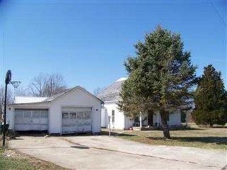 Foreclosed Home - 615 S COURT AVE, 47118